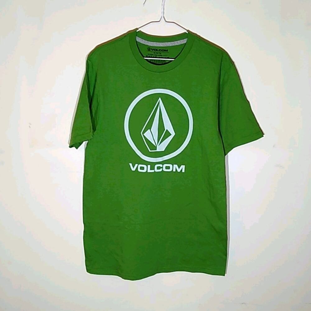 Volcom Men's green t-shirt .Size Medium. Athleisure